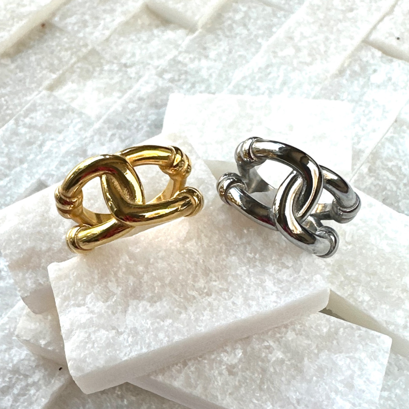 WINTER LOVE RINGS 1