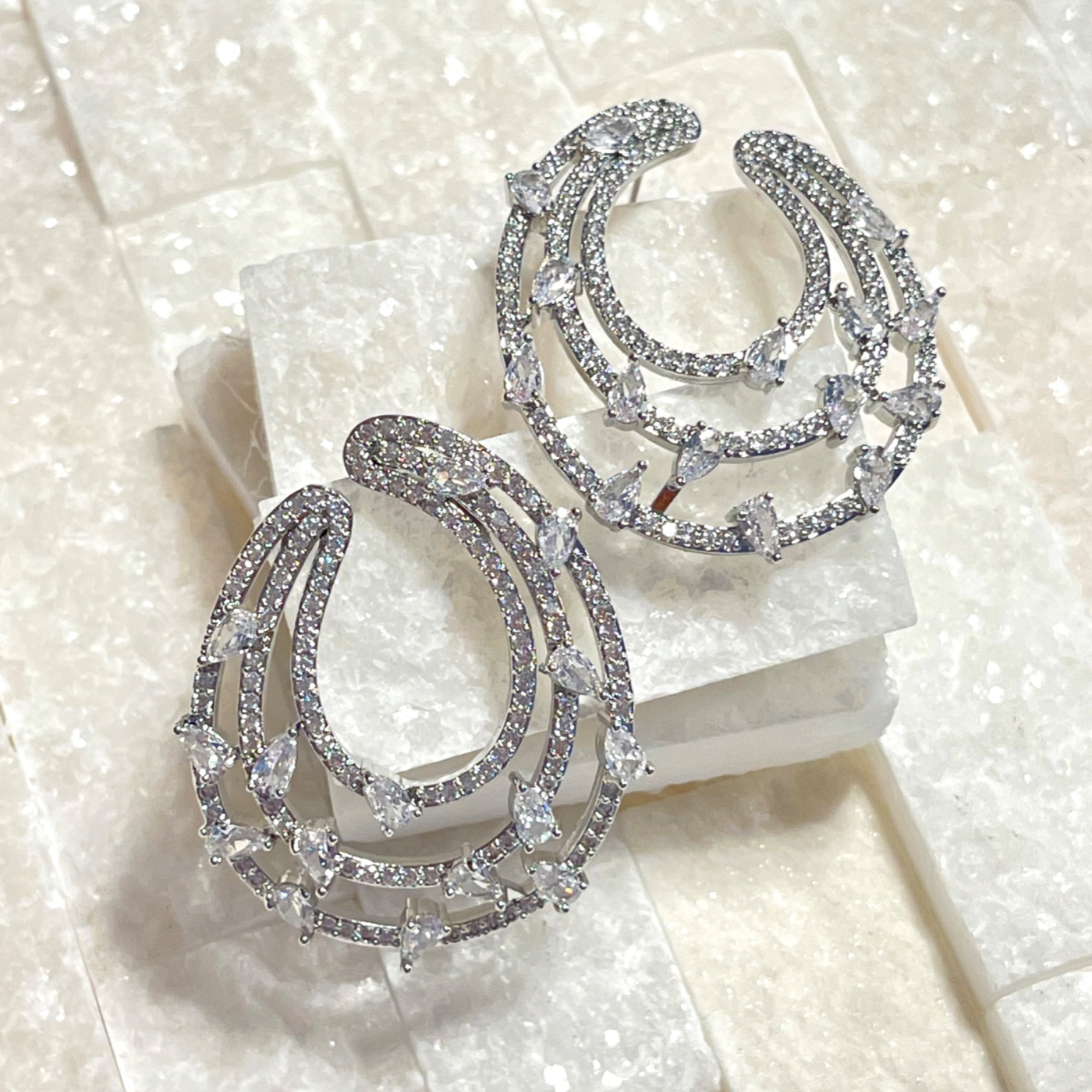 CRYSTAL EARRINGS 1