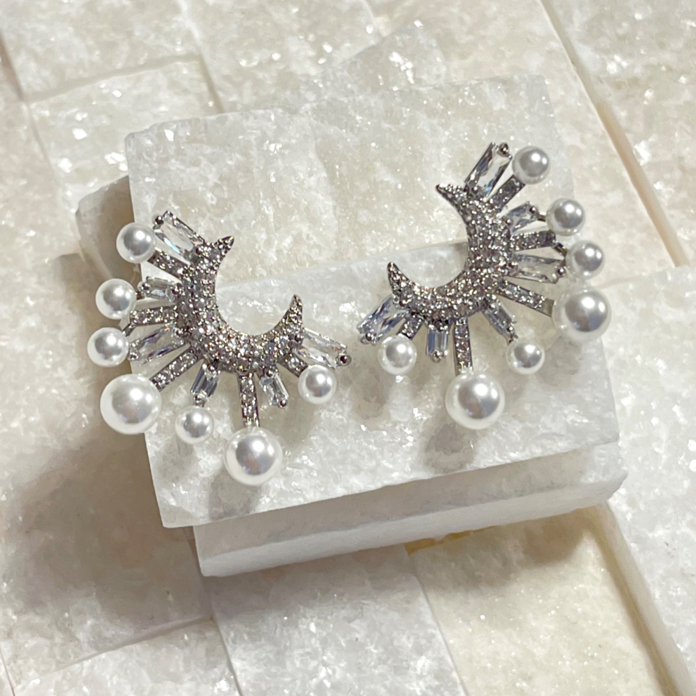 CRYSTAL EARRINGS 11