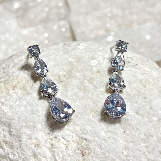 CRYSTAL EARRINGS 7